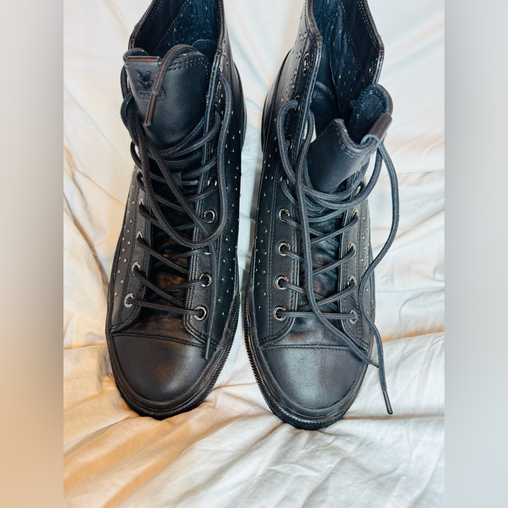 John Varvatos Convers Mini Stud Nwob